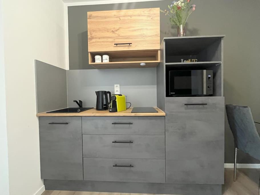 Staywell For 4 In The City I Parking I Wifi I Netflix Paderborn Luaran gambar