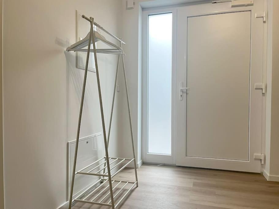 Staywell For 4 In The City I Parking I Wifi I Netflix Paderborn Luaran gambar
