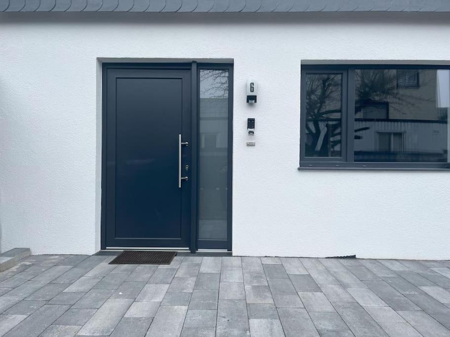 Staywell For 4 In The City I Parking I Wifi I Netflix Paderborn Luaran gambar
